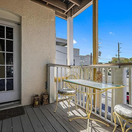 Retro Retreat In Dtsp - Explore The Downtown Area Сент-Питерсберг Экстерьер фото