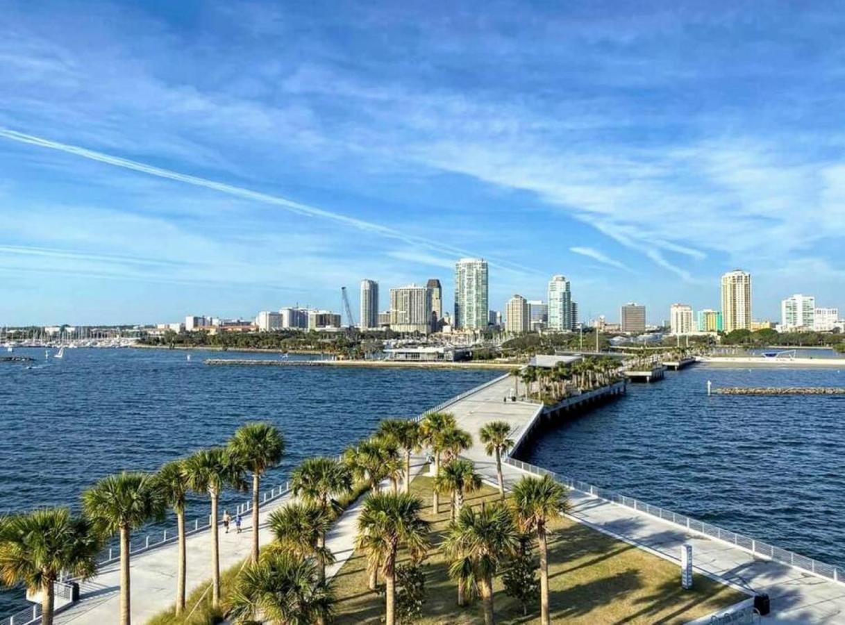 Retro Retreat In Dtsp - Explore The Downtown Area Сент-Питерсберг Экстерьер фото