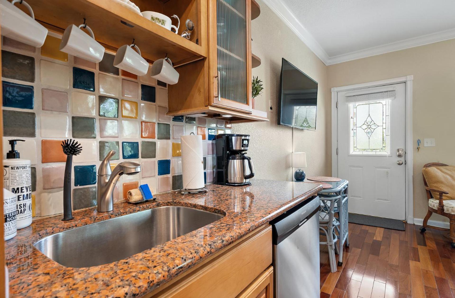 Retro Retreat In Dtsp - Explore The Downtown Area Сент-Питерсберг Экстерьер фото