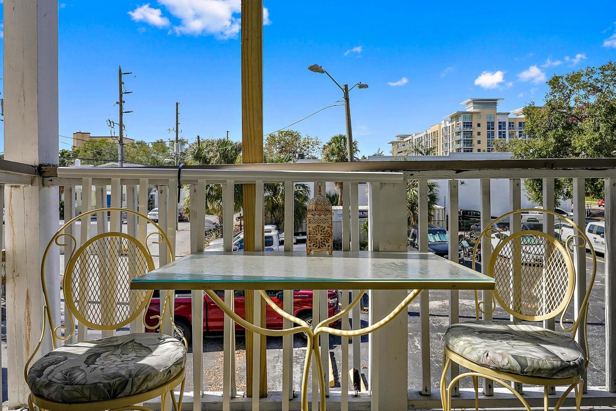 Retro Retreat In Dtsp - Explore The Downtown Area Сент-Питерсберг Экстерьер фото